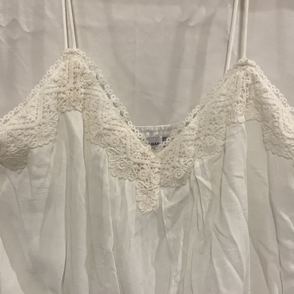 Dainty Hooligan romper✨ - Picture 3 of 5